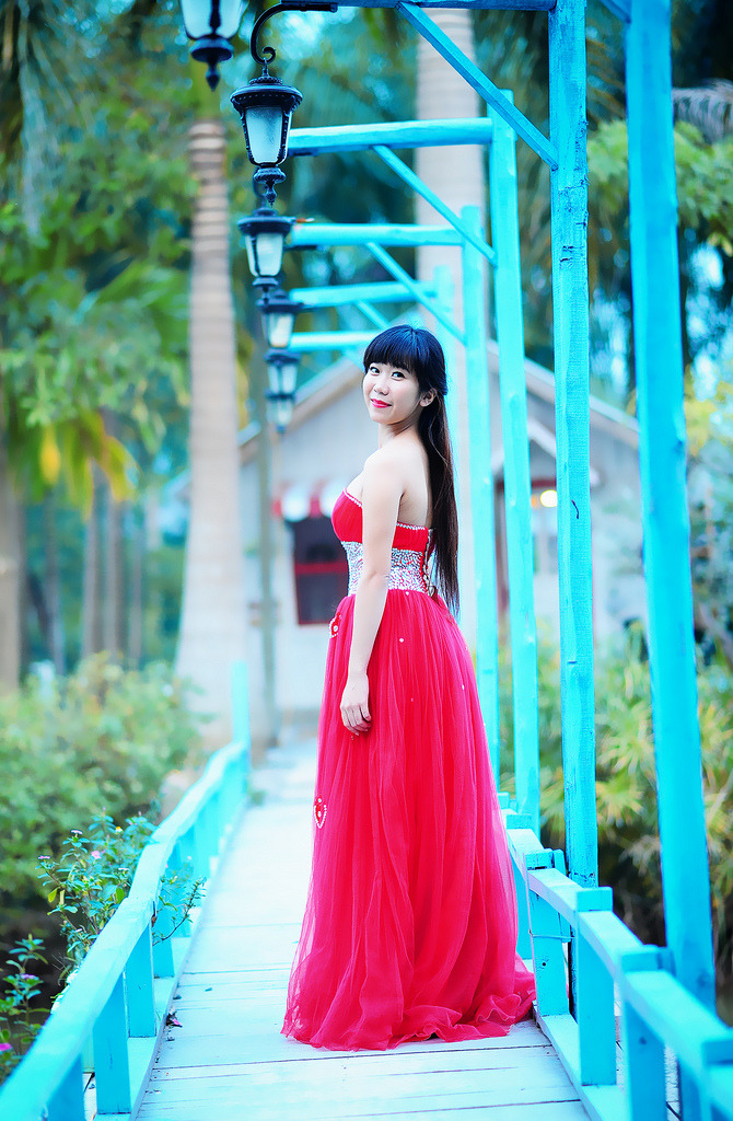 美丽教师在线播放